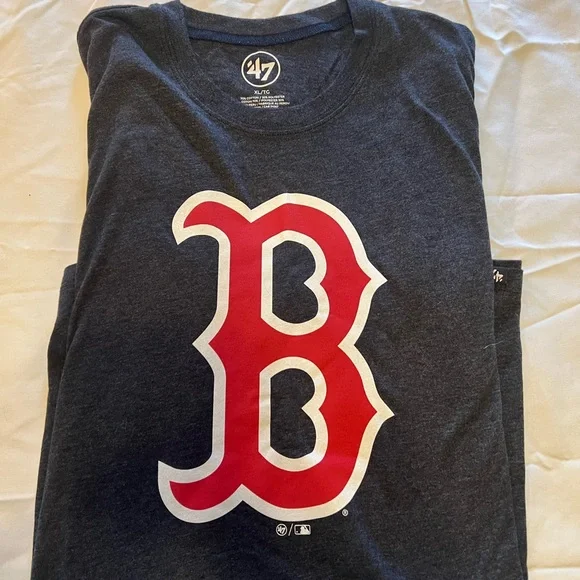 NWT Boston Red Sox, MENS Short Sleeve T-Shirt - Picture 1 of 3